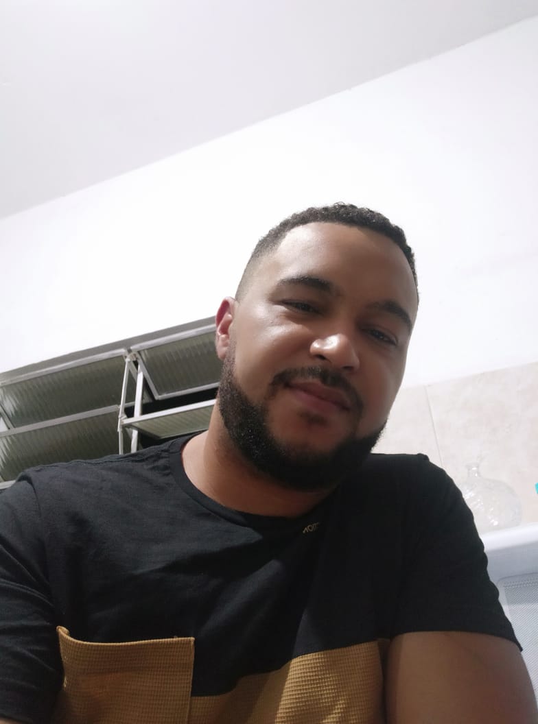 Marcos Torres - Especialista em Ensino de Inglês