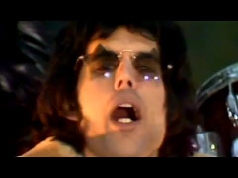 We Will Rock You – Queen: Letra, Tradução e Pronúncia Escrita