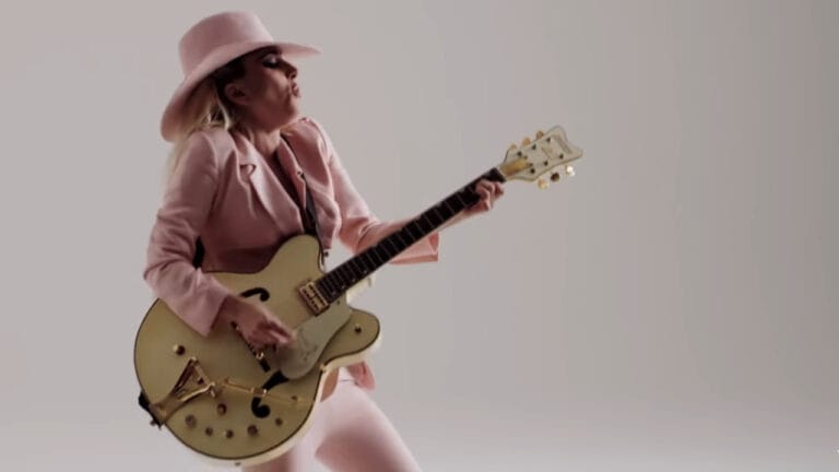 Million Reasons – Lady Gaga: Letra, Tradução e Pronúncia (Completo)