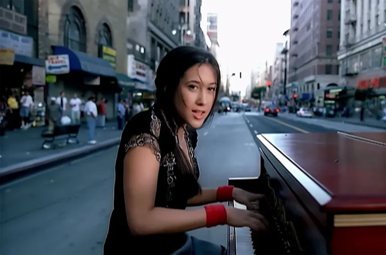 A Thousand Miles – Vanessa Carlton: Letra, Tradução e Pronúncia